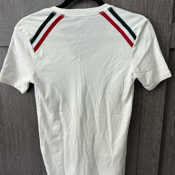 Like New Vintage Authentic Dolce &  Gabbana  v-neck tee - Picture 4 of 5